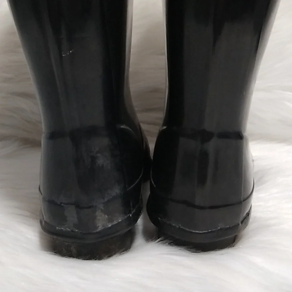 SALE! Hunter Boots Gently Worn Sz.5-6 (E-4) - Picture 10 of 16